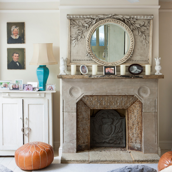 Period-style living room