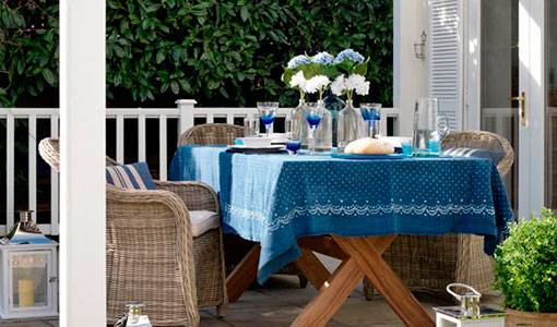 Outdoor dining area