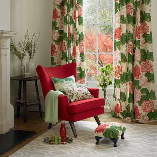 Botanical print living room