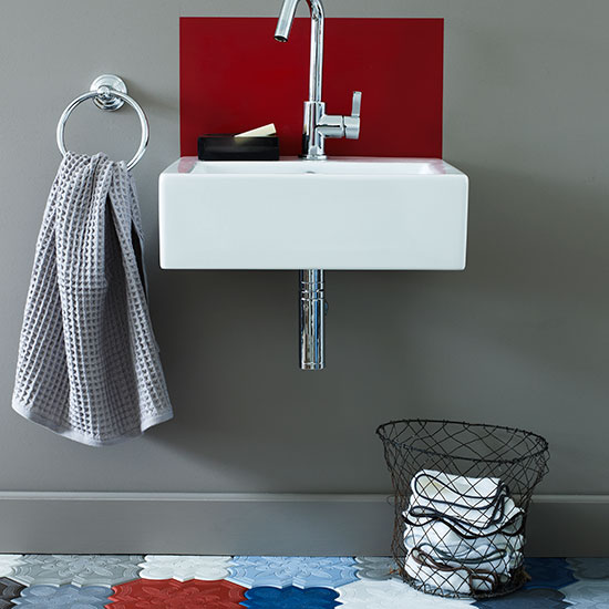 Bold patterned cloakroom 