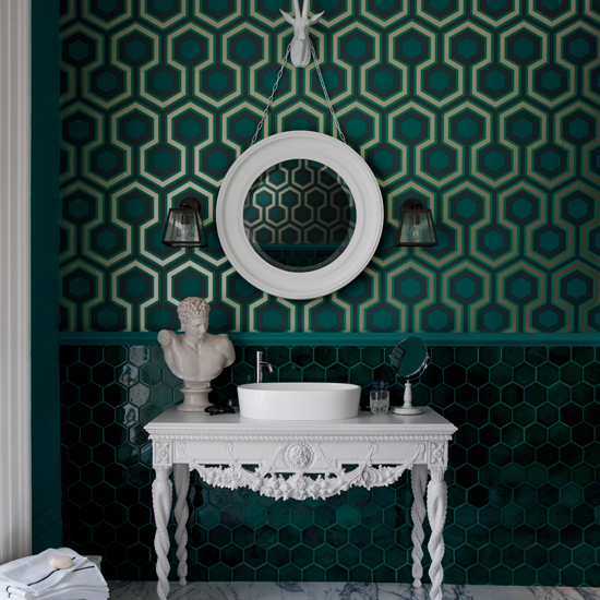 Green bathroom with geometric wallpaper | Bathroom decorating ideas