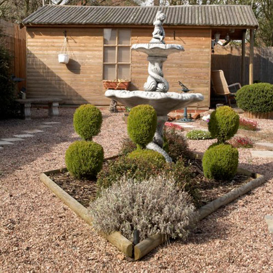 Courtyard garden | Small garden | Garden | PHOTO GALLERY | 25 Beautiful Homes | Housetohome.co.uk