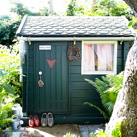 Country garden with shed | Country garden design ideas | Garden ...