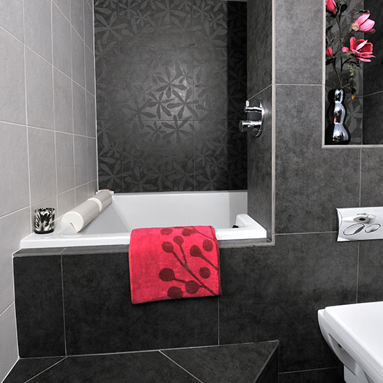 Bathroom with black and grey tiles | Bathroom decorating ...