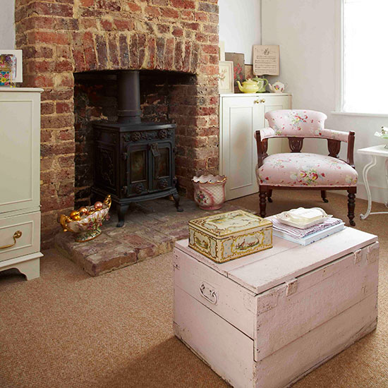 Living room fireplace | Vintage-style Edwardian cottage | House tour | PHOTO GALLERY | Ideal Home | Housetohome.co.uk