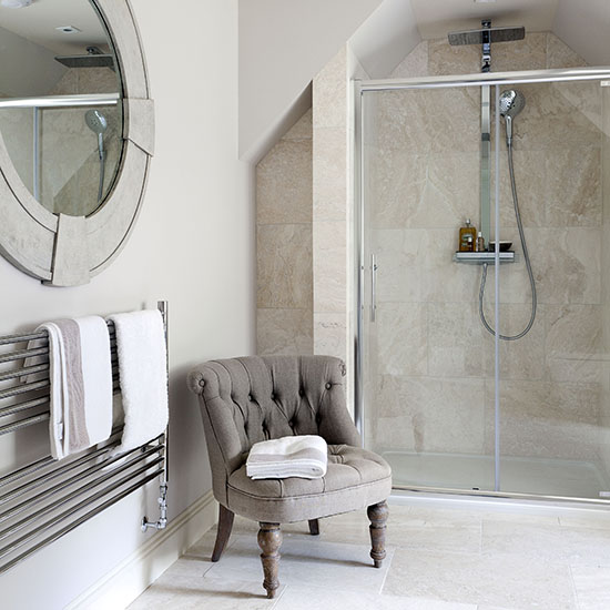 Give your bathroom a hotel luxe look