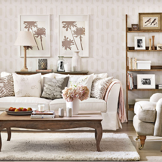 Anything you can do, I can do better! A tenth of Brits take sneaky snaps of their friends’ homes for decorating ideas Anything you can do, I can do better! A tenth of Brits take sneaky snaps of their friends’ homes for decorating ideas