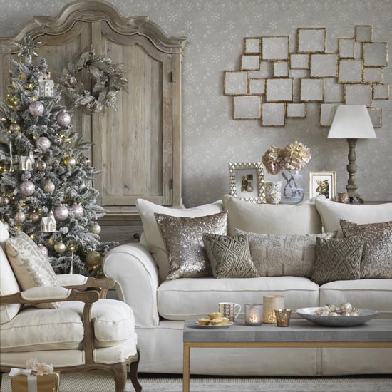 Sparkling white Christmas living room with metallic accents | Traditional Christmas decorating ideas | PHOTO GALLERY | Ideal Home | Housetohome.co.uk