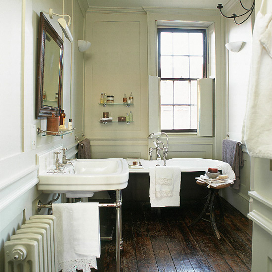 Georgian en suite bathroom | Bathroom idea | Basin | housetohome.co.uk